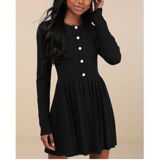 Lulus Dresses & Skirts - Lulus Black Ribbed Knit Button Front Pleated Skirt Dress Size M